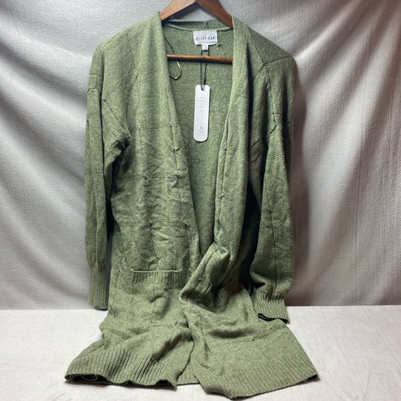 Olive & Oak green knit cardigan size medium - Picture 1 of 5